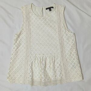 Banana Republic Lace Overlay Crochet Sleeveless  Blouse, Color Cream Size XS